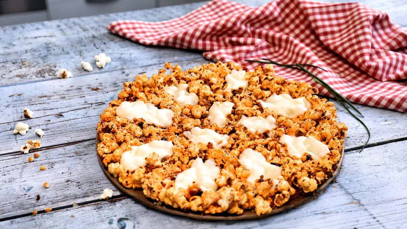 Pizza popcorn