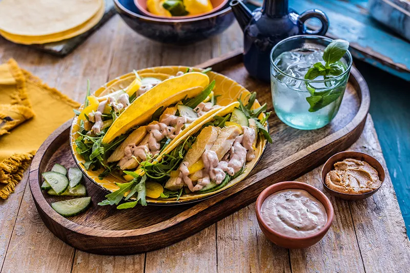 Tacosi s povrćem i finim preljevom