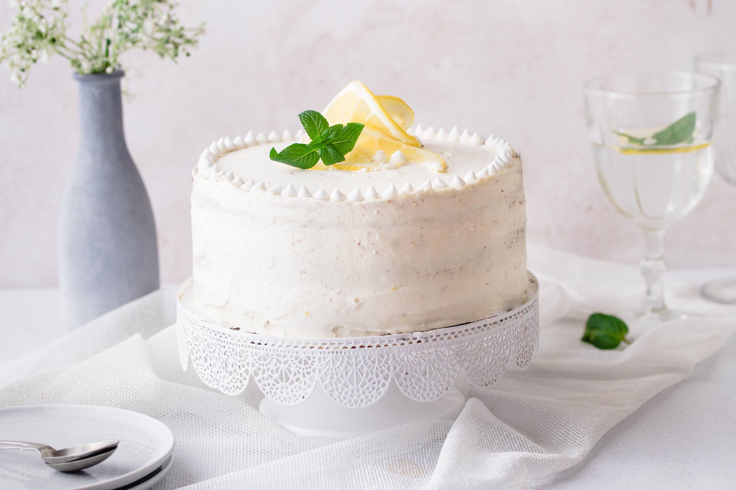 Torta s limunom i mentom