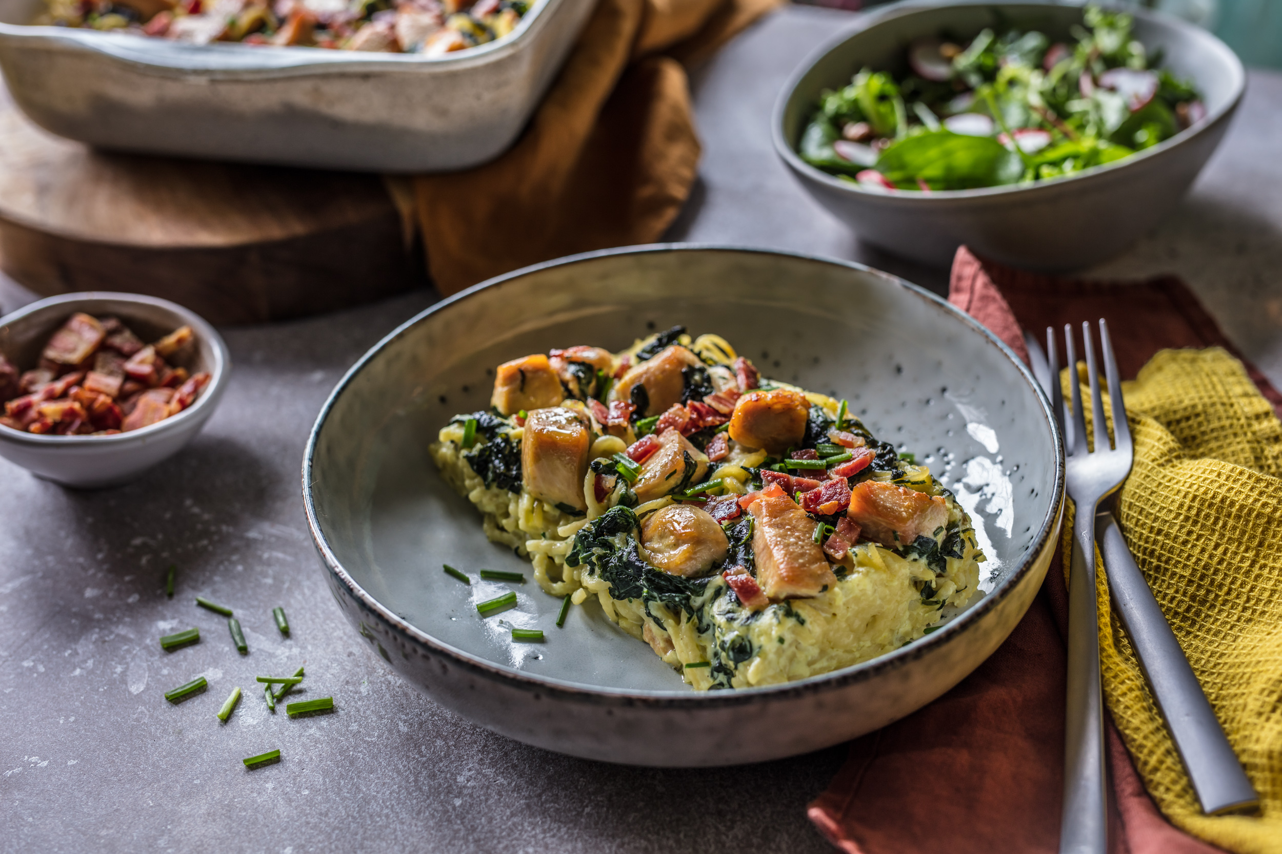 Špageti s piletinom 4 vrste sira