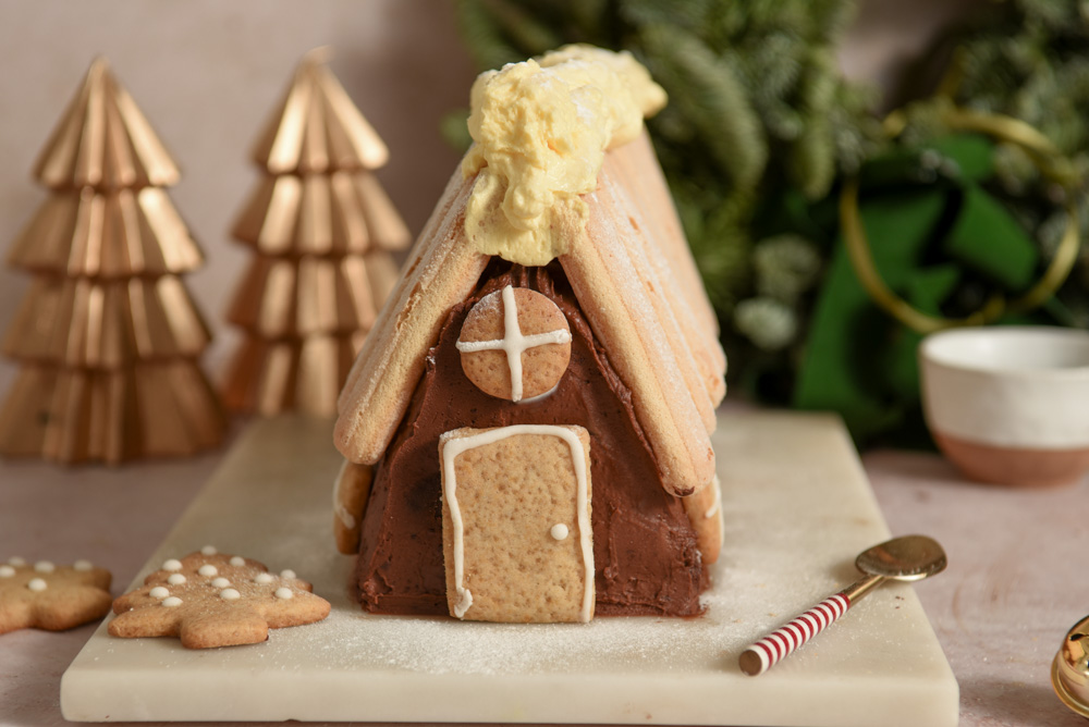 Blagdanska slatka buche chalet kućica