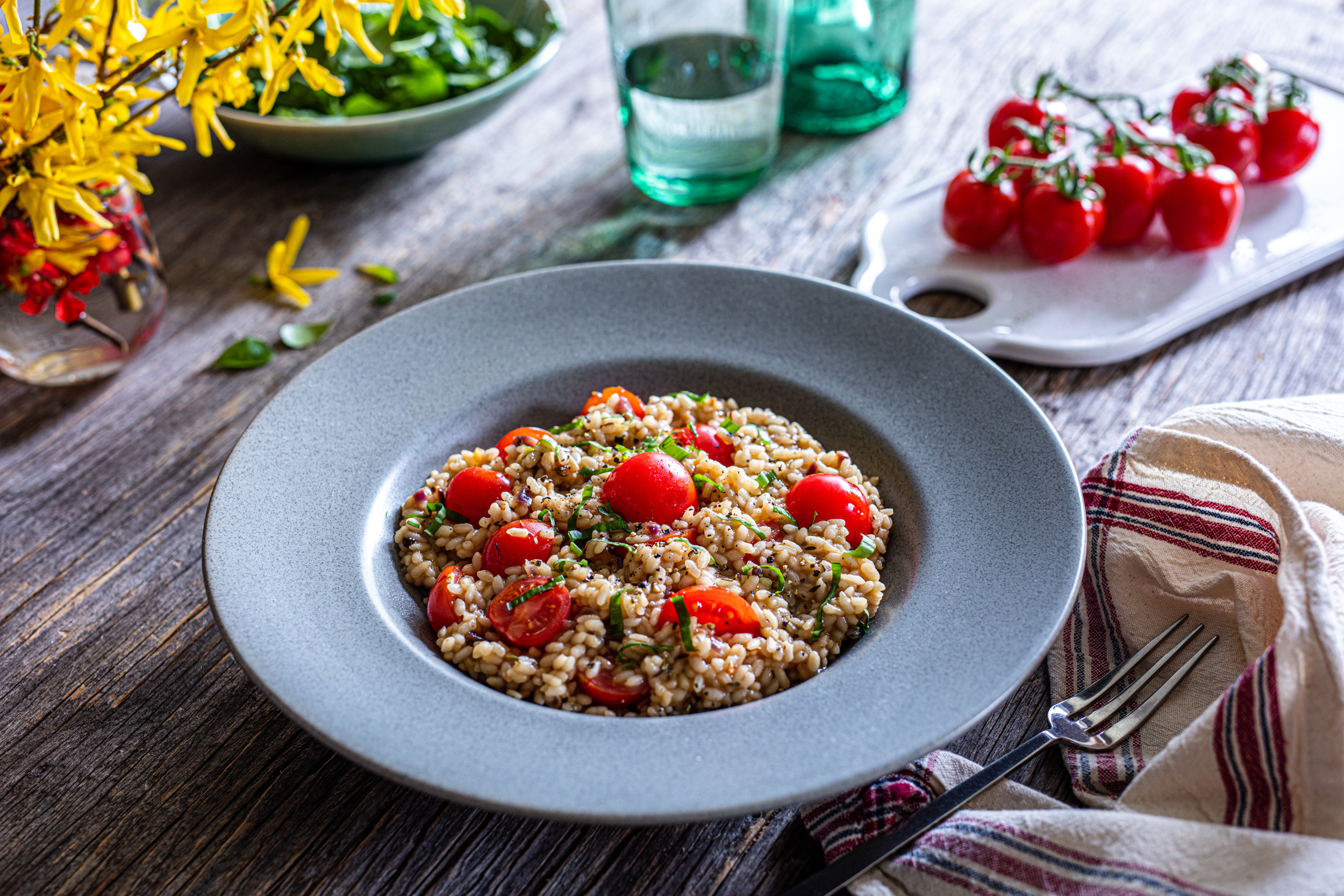 Balzamični rižoto s rajčicom i bosiljkom