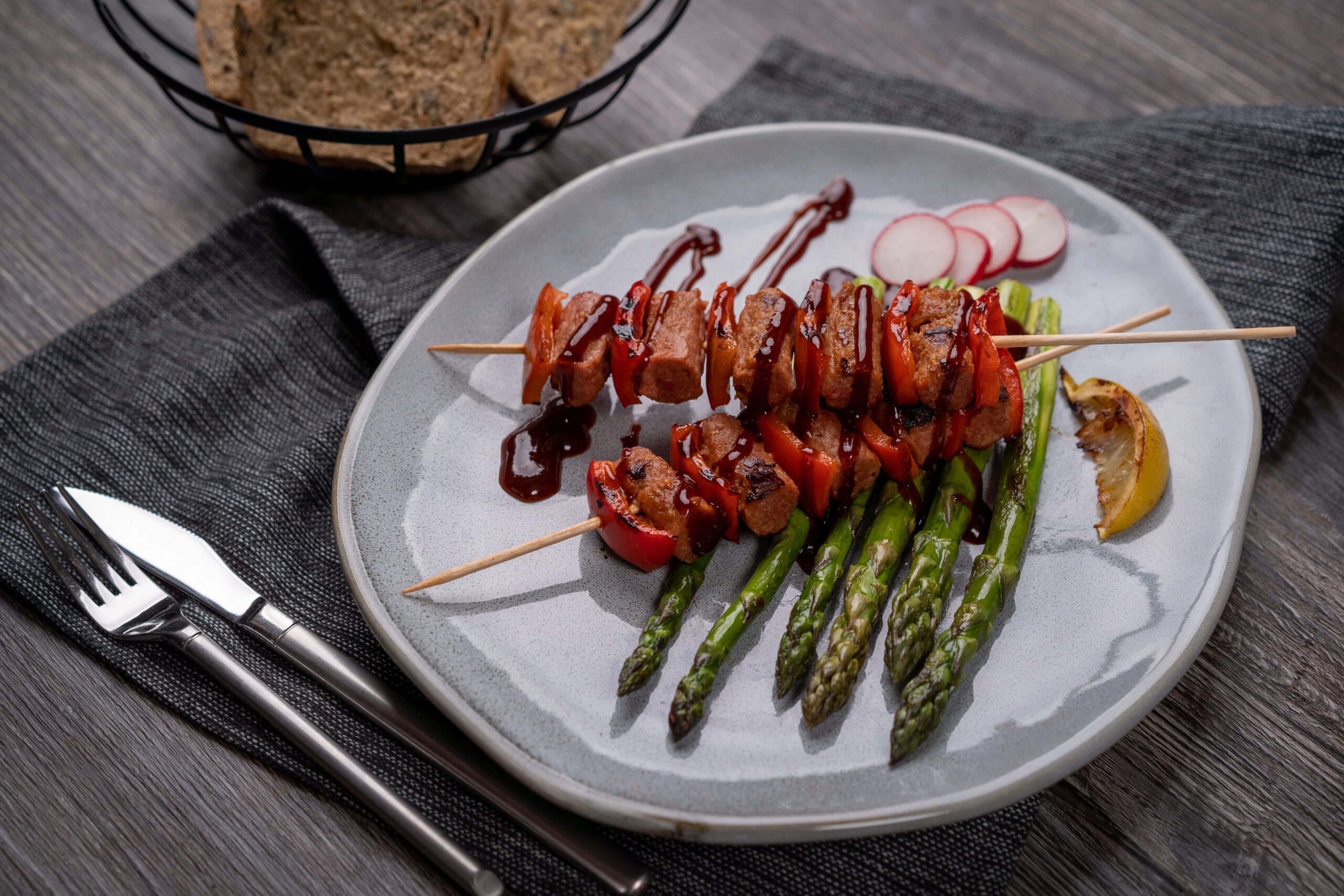 Slatko-kiseli ražnjići