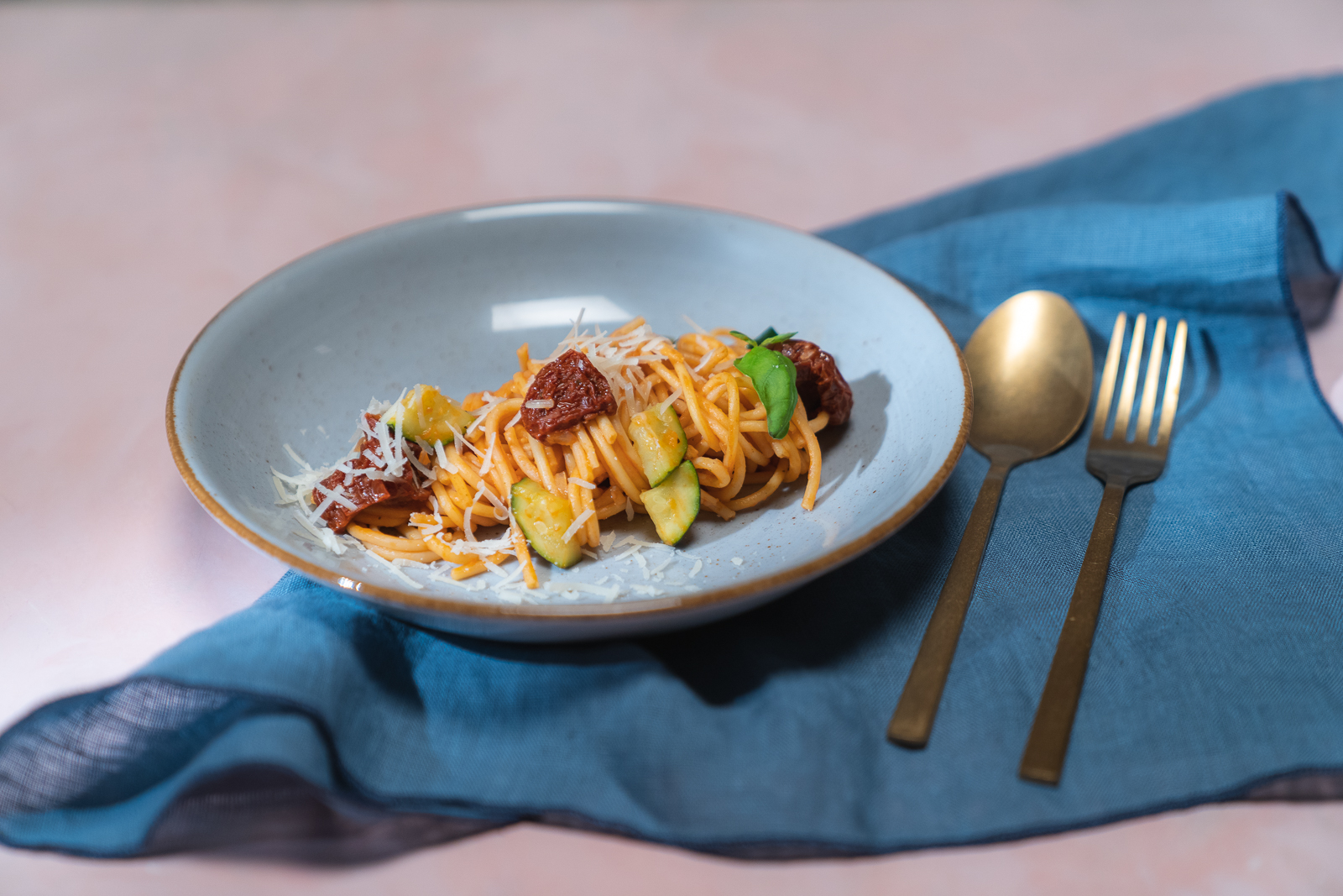 Špagete iz jedne posude