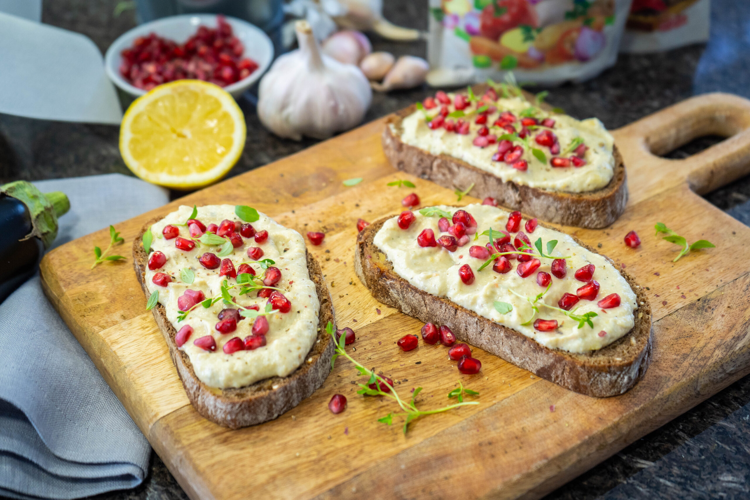 Namaz od konfitiranog češnjaka i pečenog patlidžana