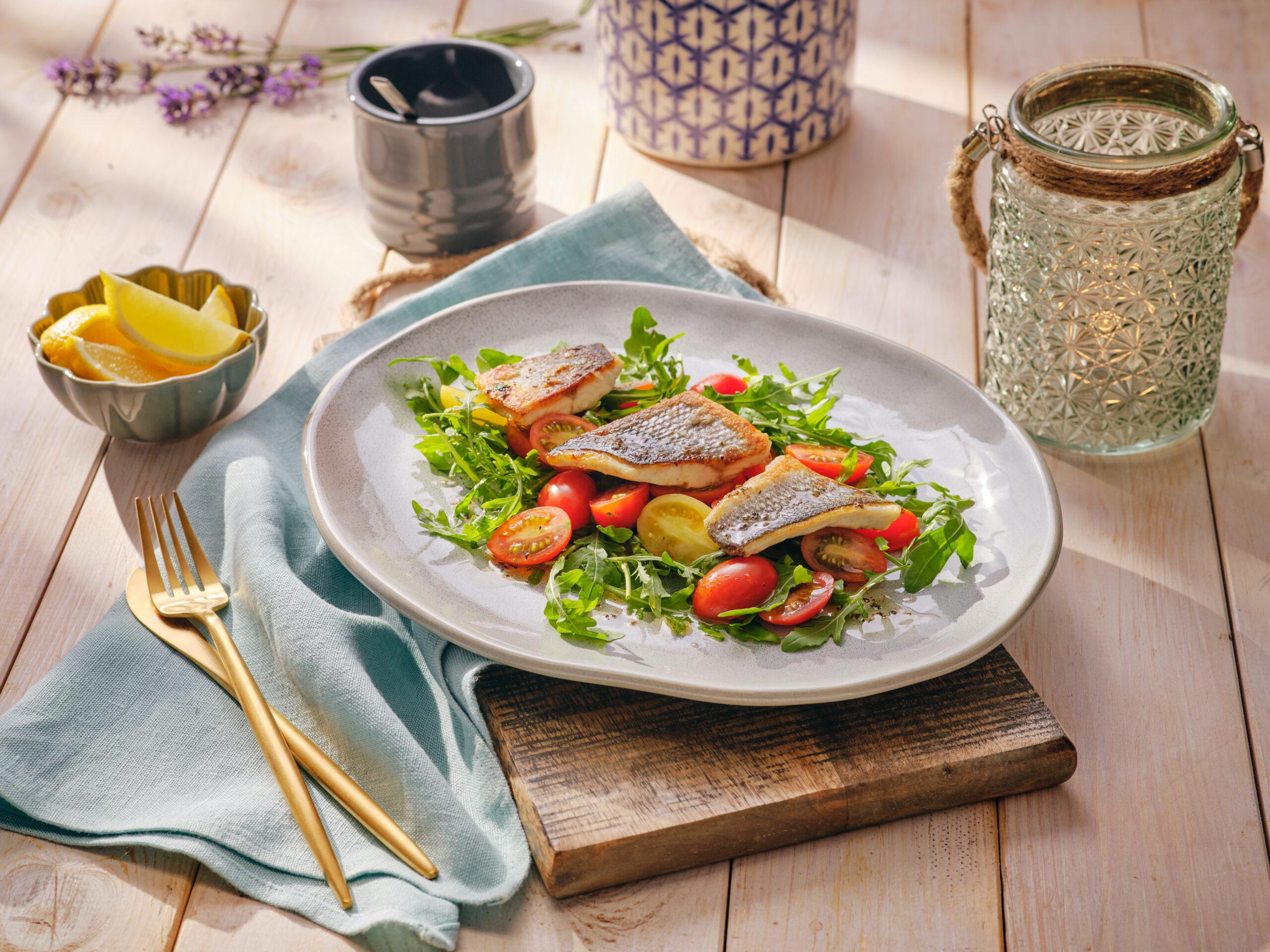 Brancin na rikuli s rajčicom