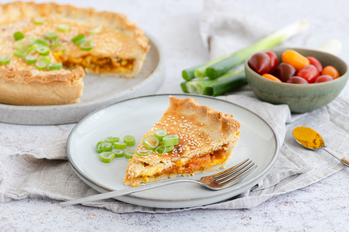 Pikantna pita s curry piletinom