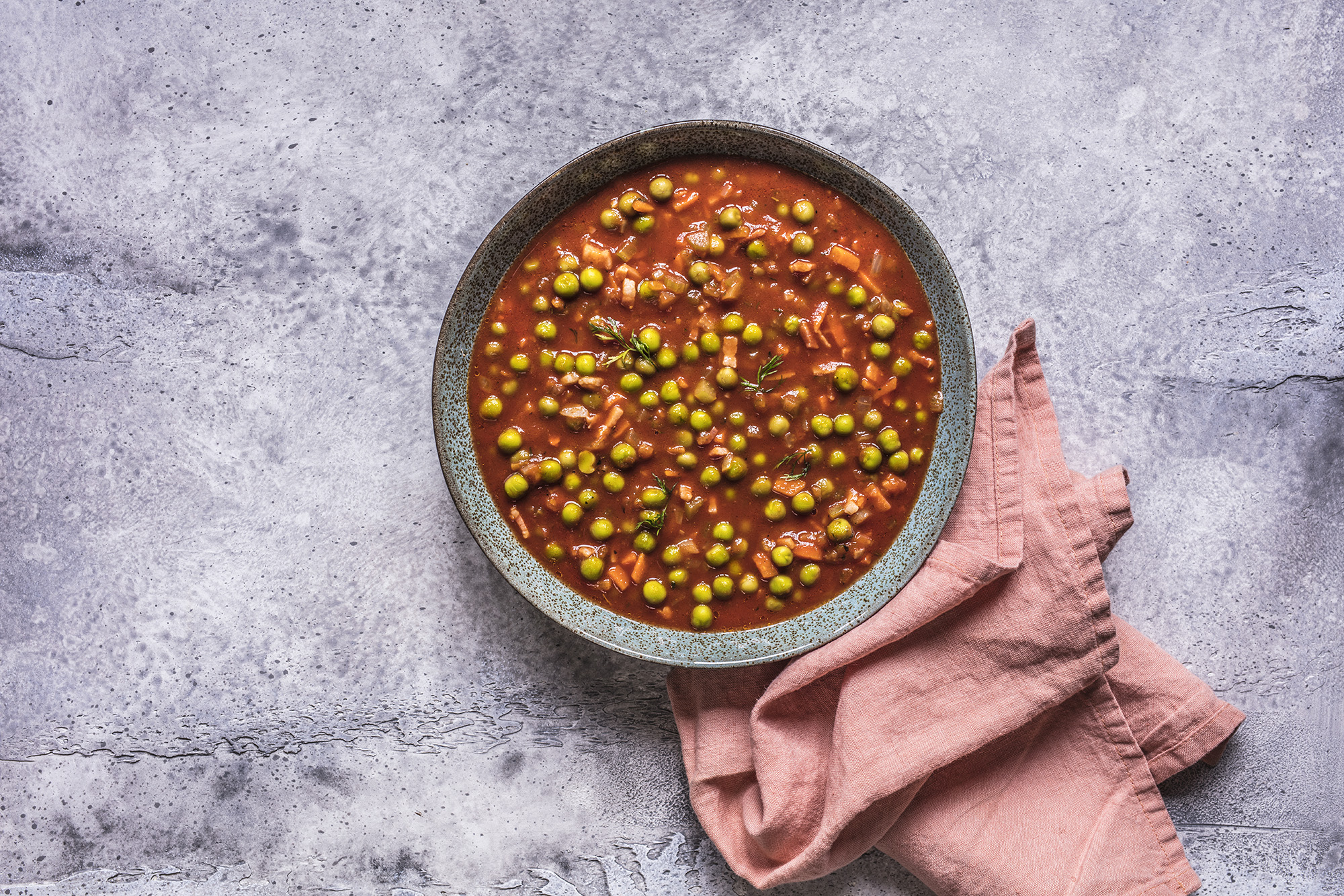 Rumunjsko varivo od graška (Mancare de mazare)