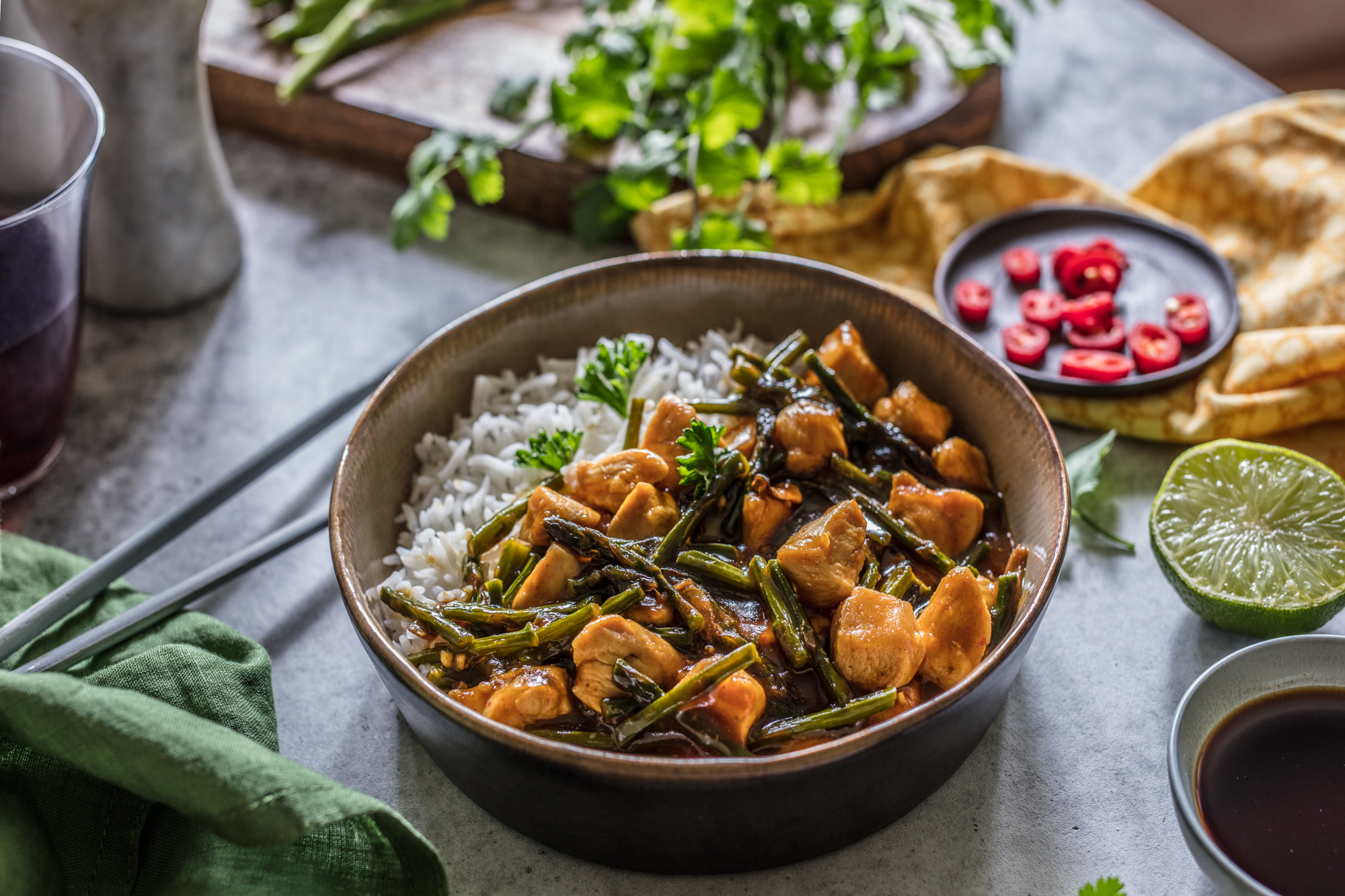 Piletina sa šparogama iz woka