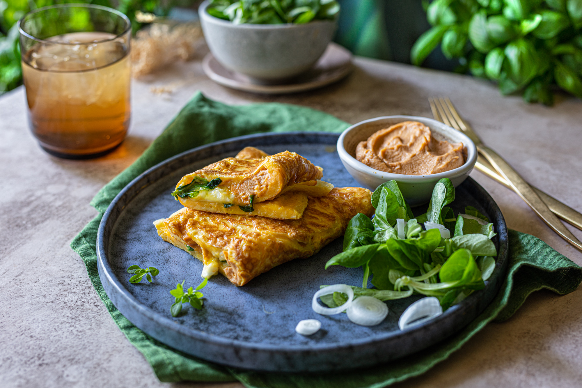 Eva omlet sa tunom, sirom i matovilcem