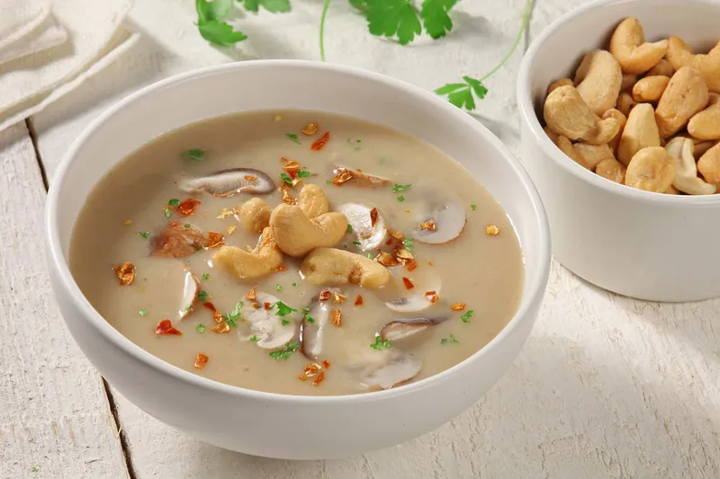 Aromatična juha od gljiva