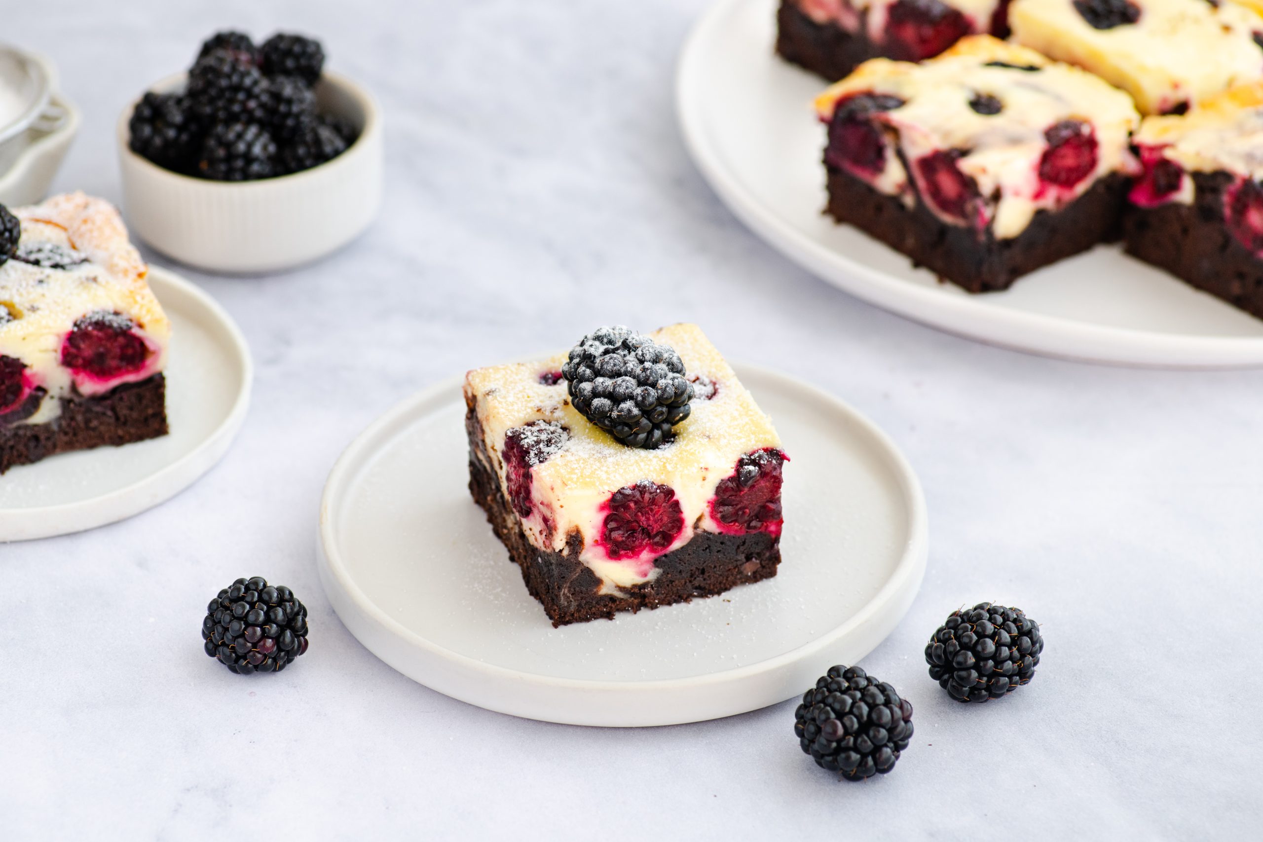 Brownie cheesecake s kupinama