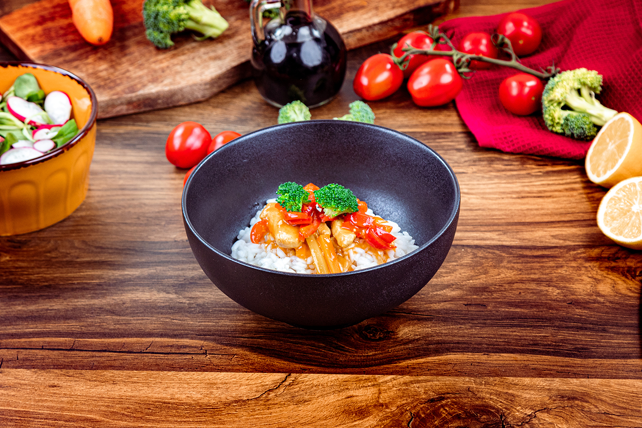 Brzi wok od piletine i povrća