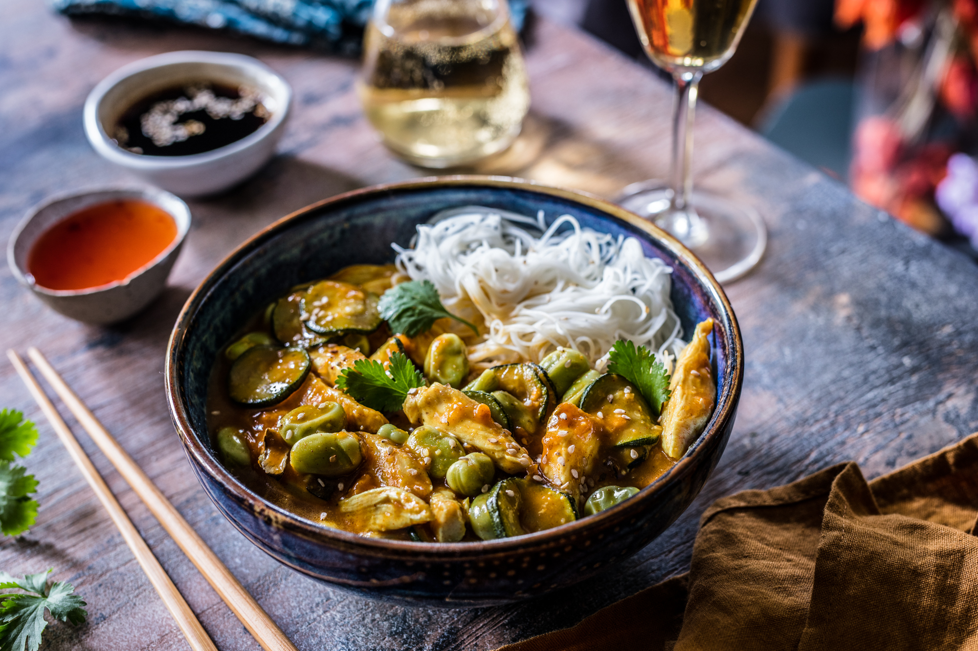 Chicken wok s tikvicama i bobom