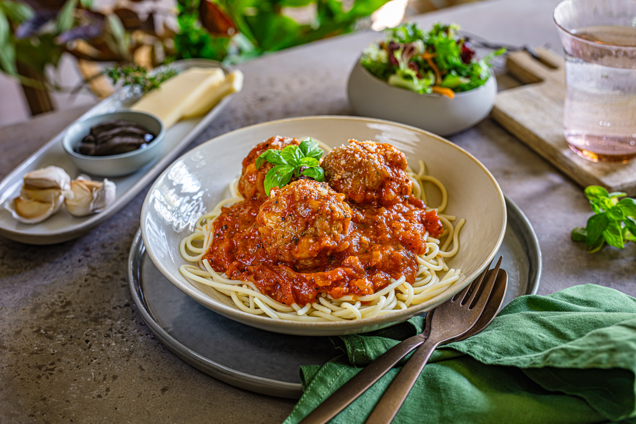 Ćufte sa sirom u umaku od rajčice