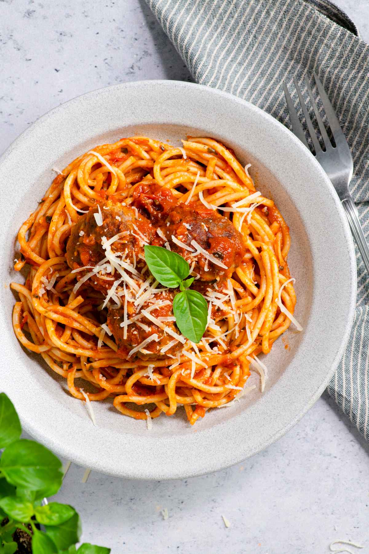 Ćufte u umaku od rajčice