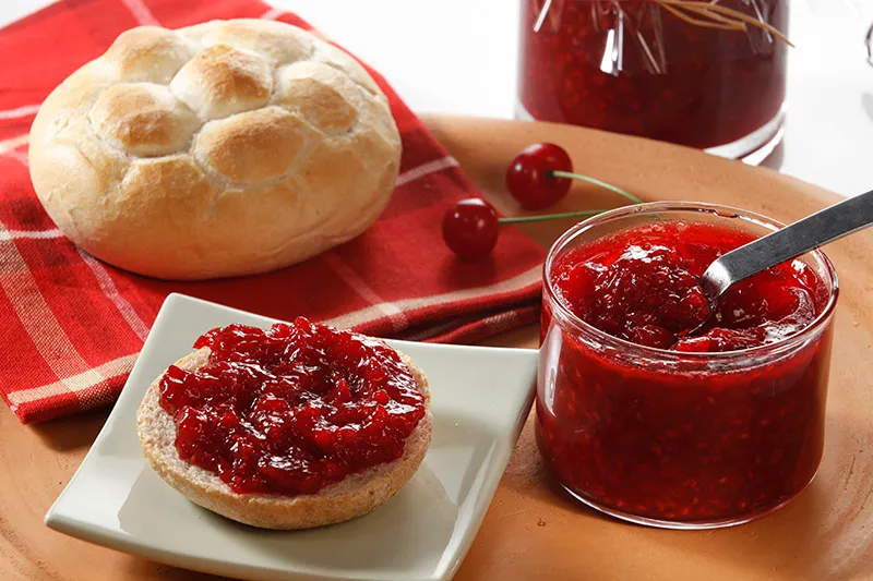 Džem od višanja i malina