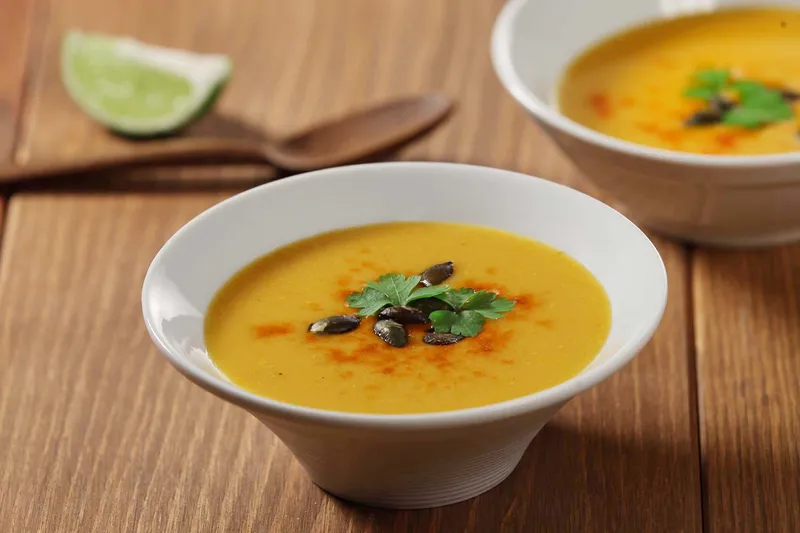 Egzotična juha od bundeve