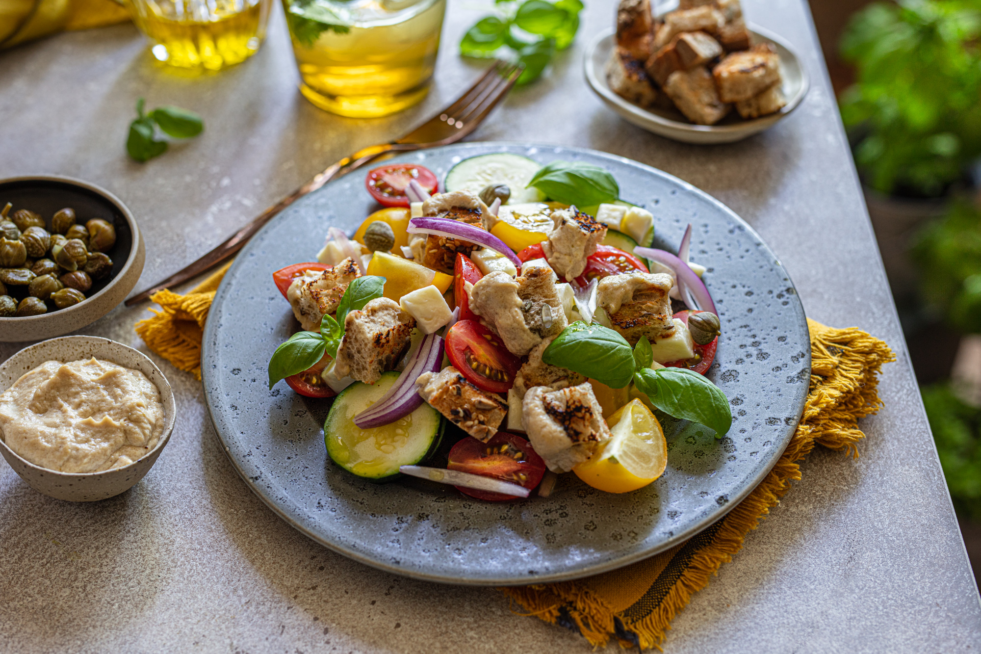 Eva ljetna panzanella salata