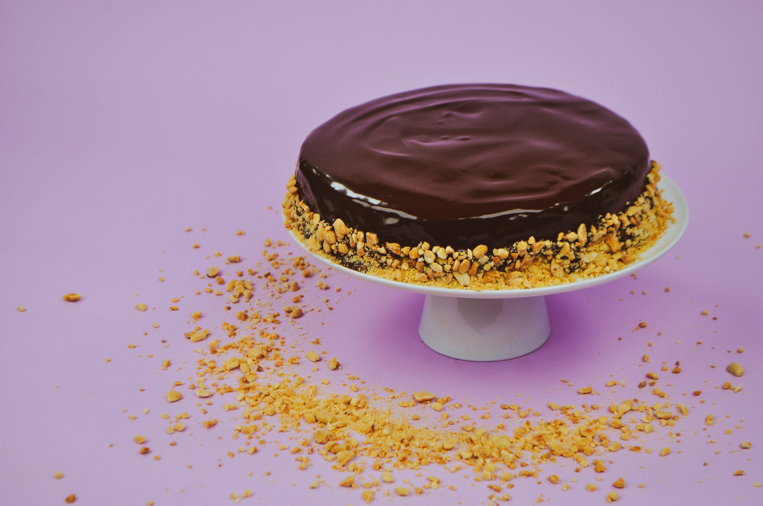 Čokoladna kikiriki torta