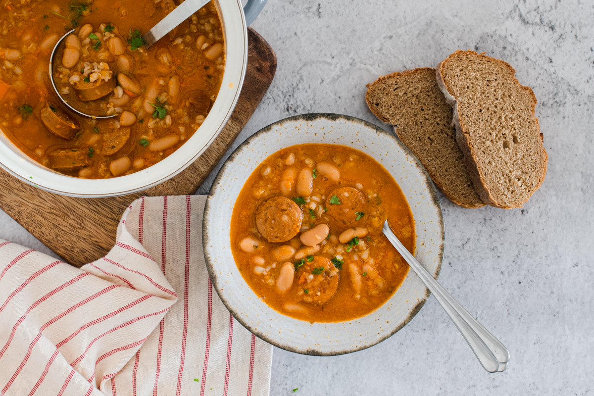 Grah s kobasicom i ječmom