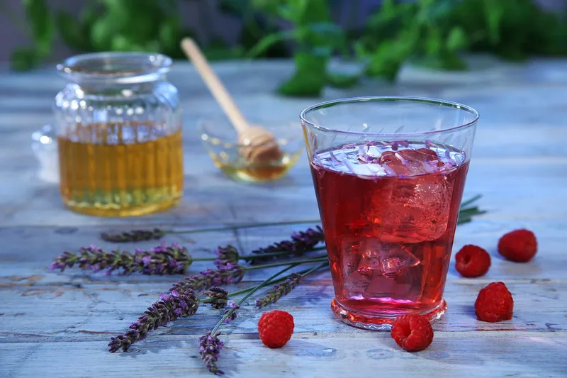 Koktel čaj s lavandom