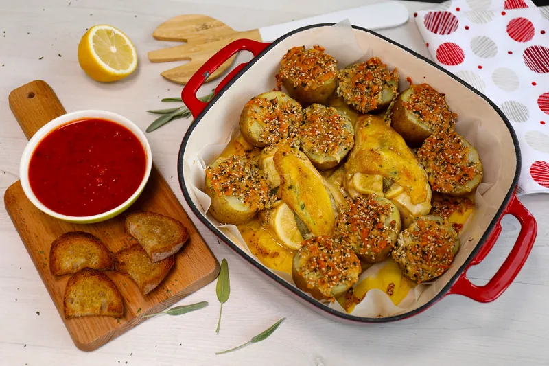 Krumpir u hrskavoj korici i aromatična piletina