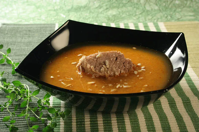 Kubanska mesna juha sa sjemenkama