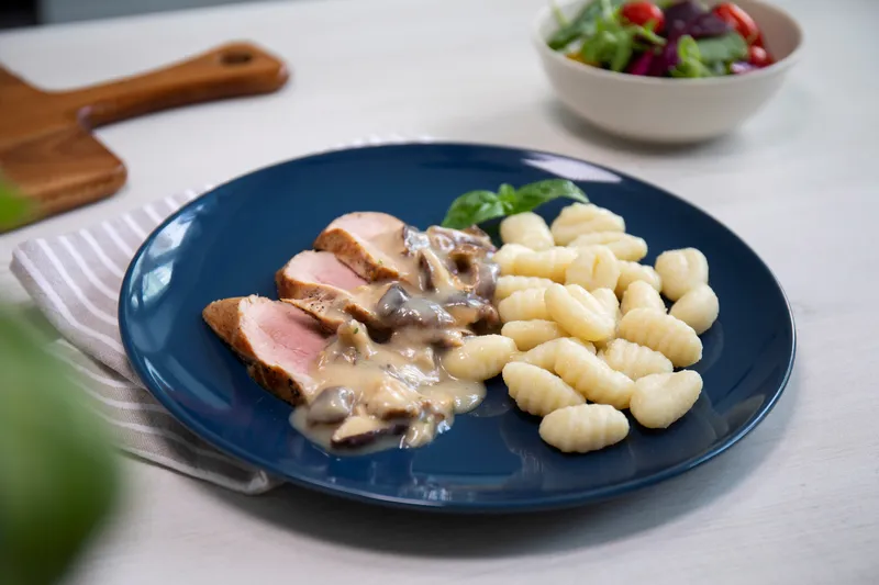 Lungić s umakom od gljiva