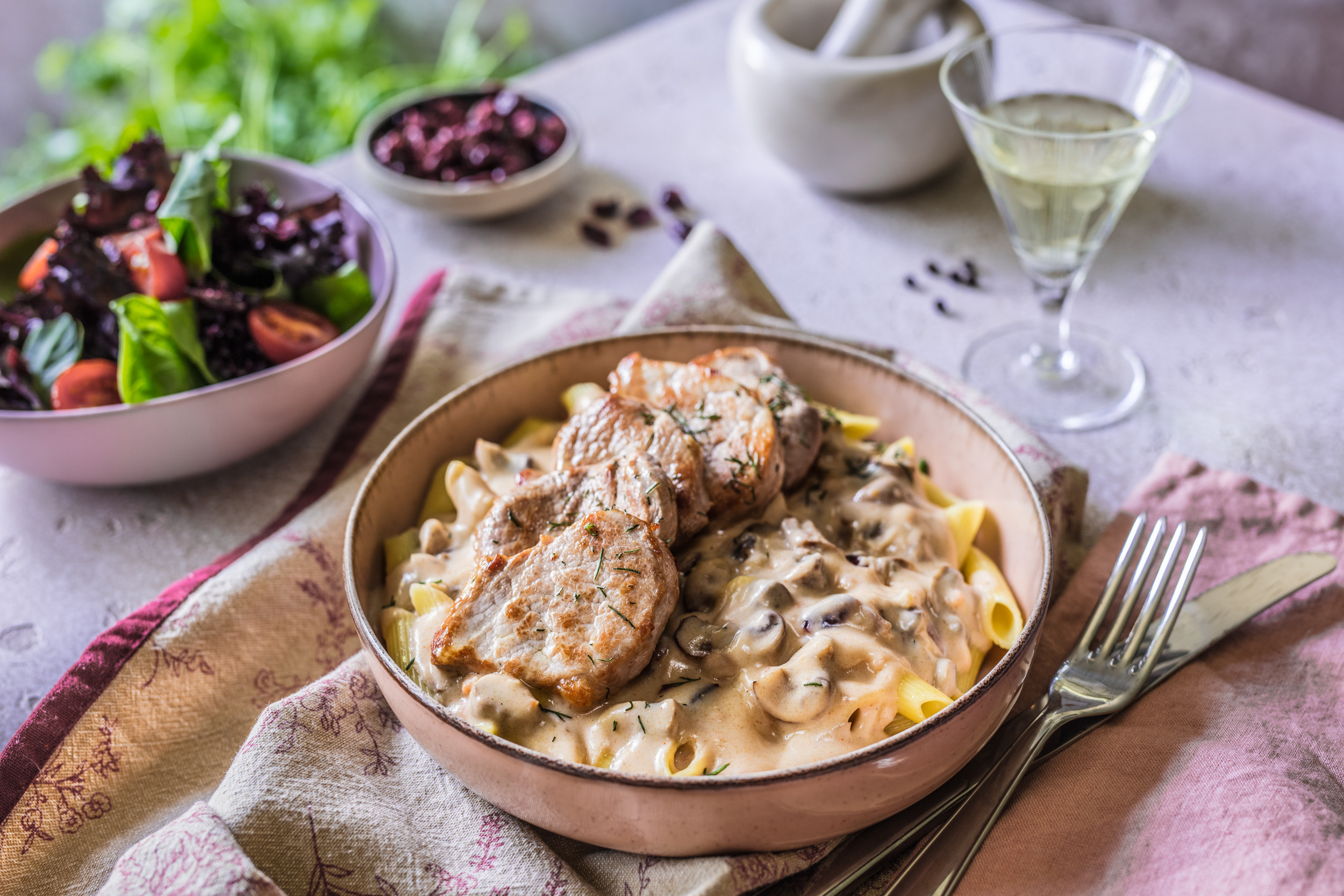 Lungić u bijelom umaku à la piletina