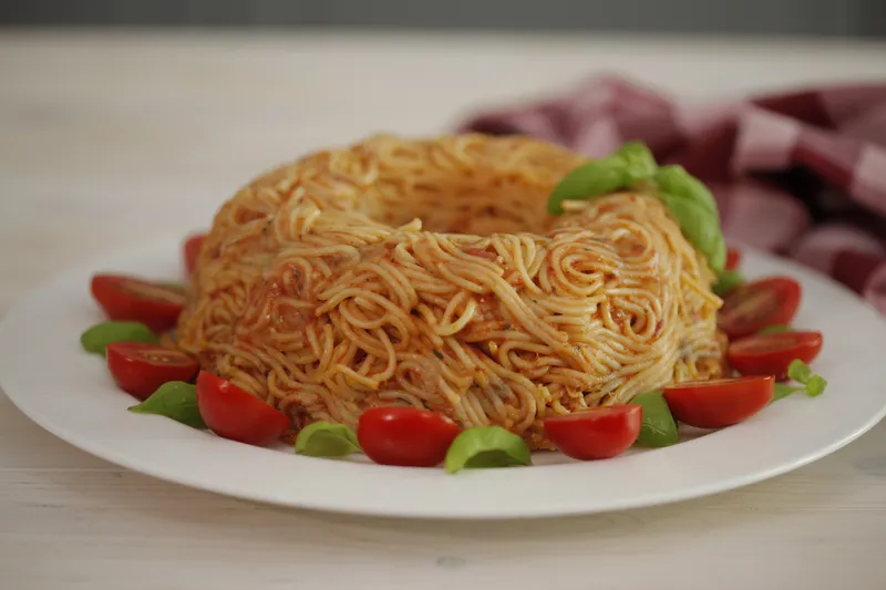 Mediteran torta od tjestenine