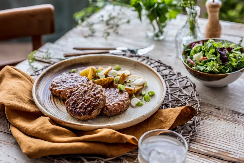 Pikantne pljeskavice s roštilja