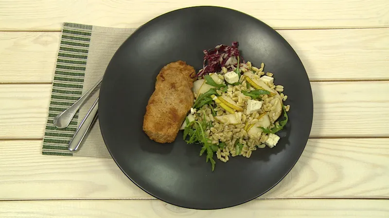 Pikantni odrezak sa salatom od kamuta