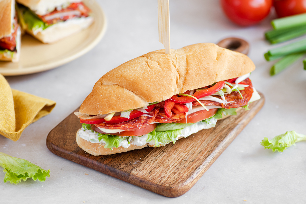 Pikantni sendvič s kulenom