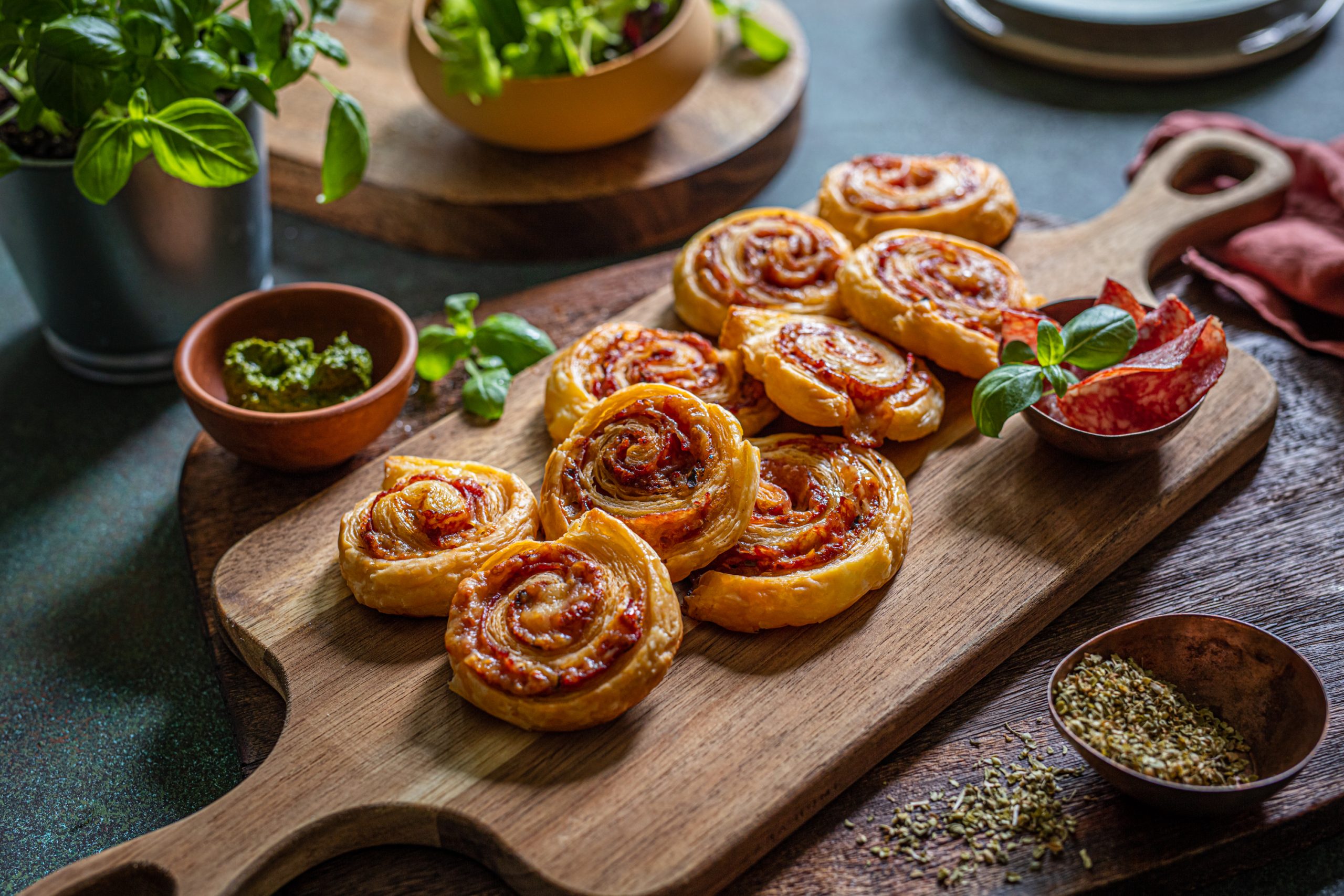 Pizza rolice s bosiljkom