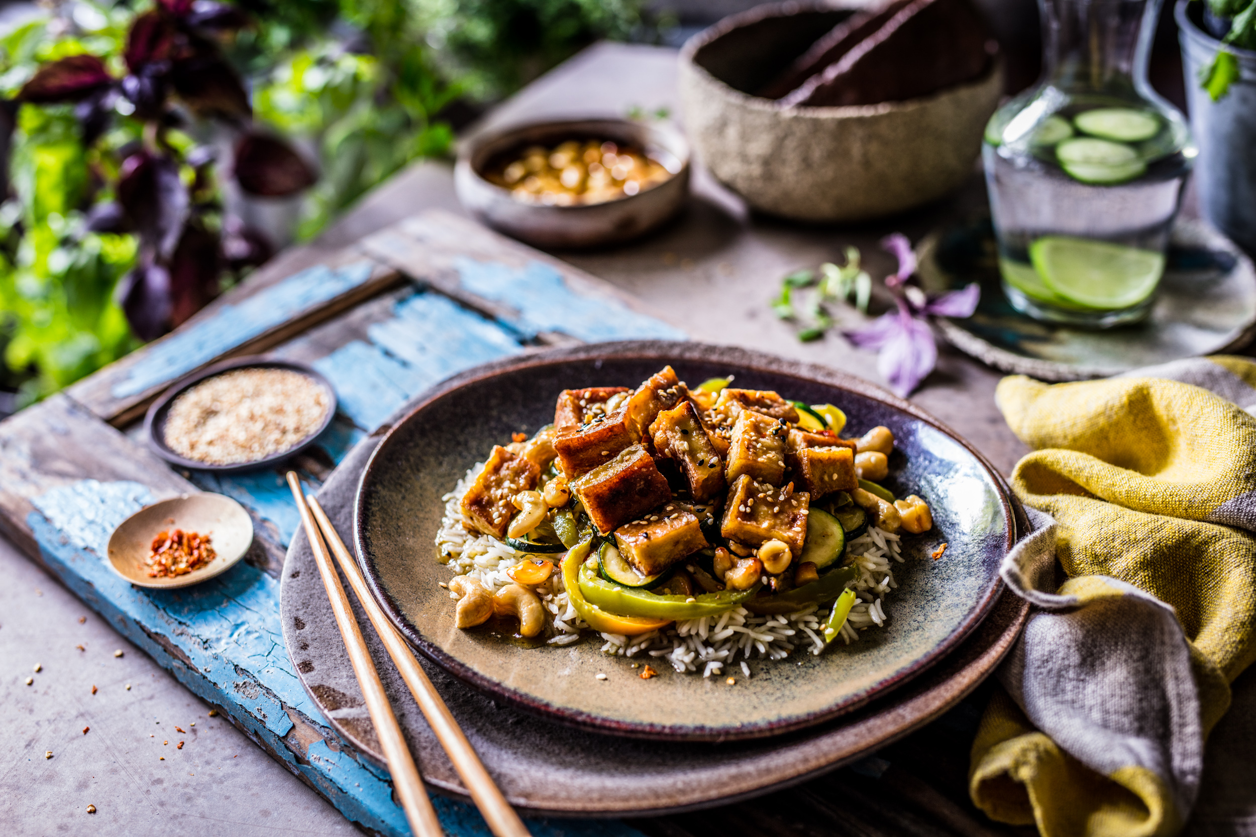 Prženi tofu s tikvicama i rižom