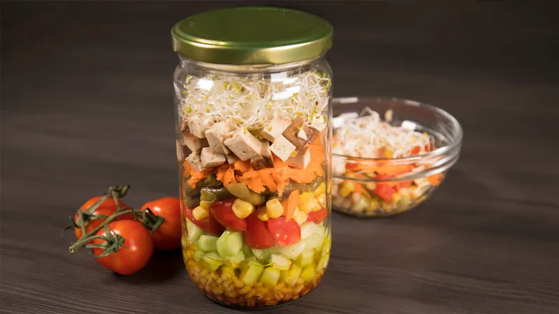 Salata s tofuom i povrćem