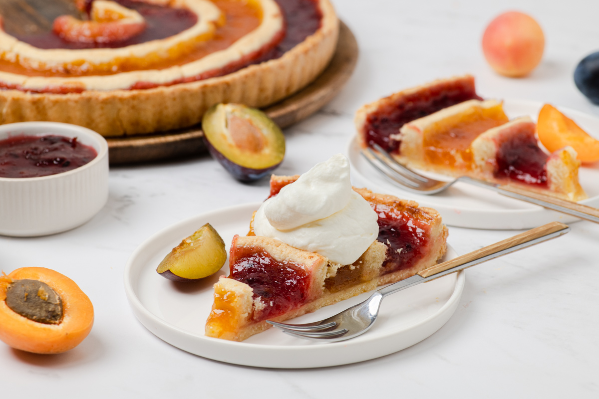 Šareni tart s džemom