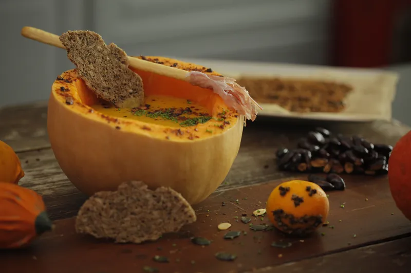 Šišmiš tost u krem juhi od bundeve