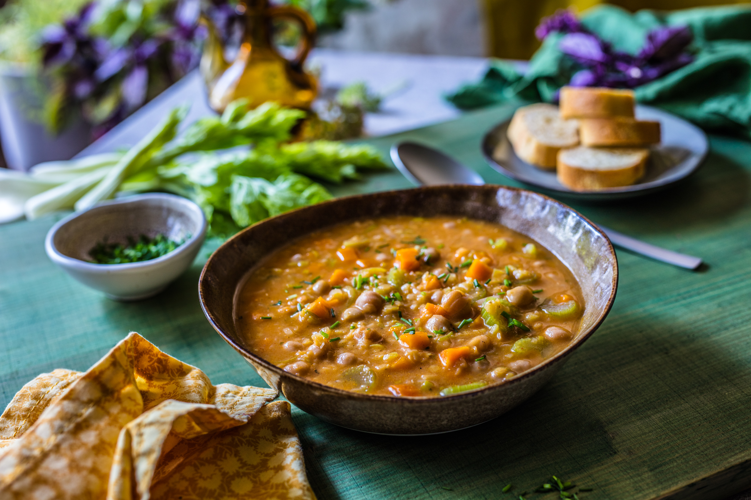 Varivo od poriluka i slanutka