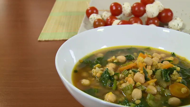 Varivo sa slanutkom, lećom i špinatom