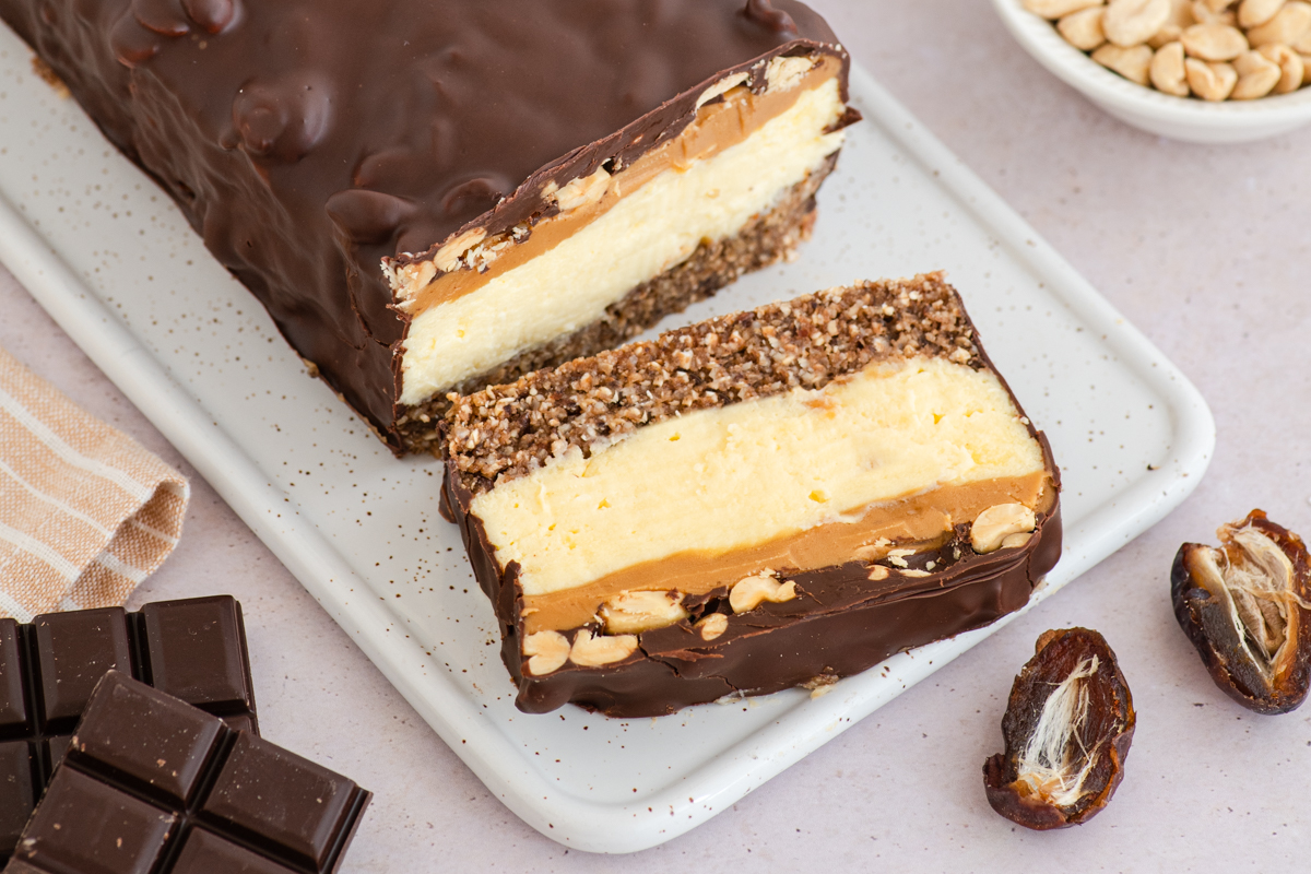 Vege snickers torta bez pečenja