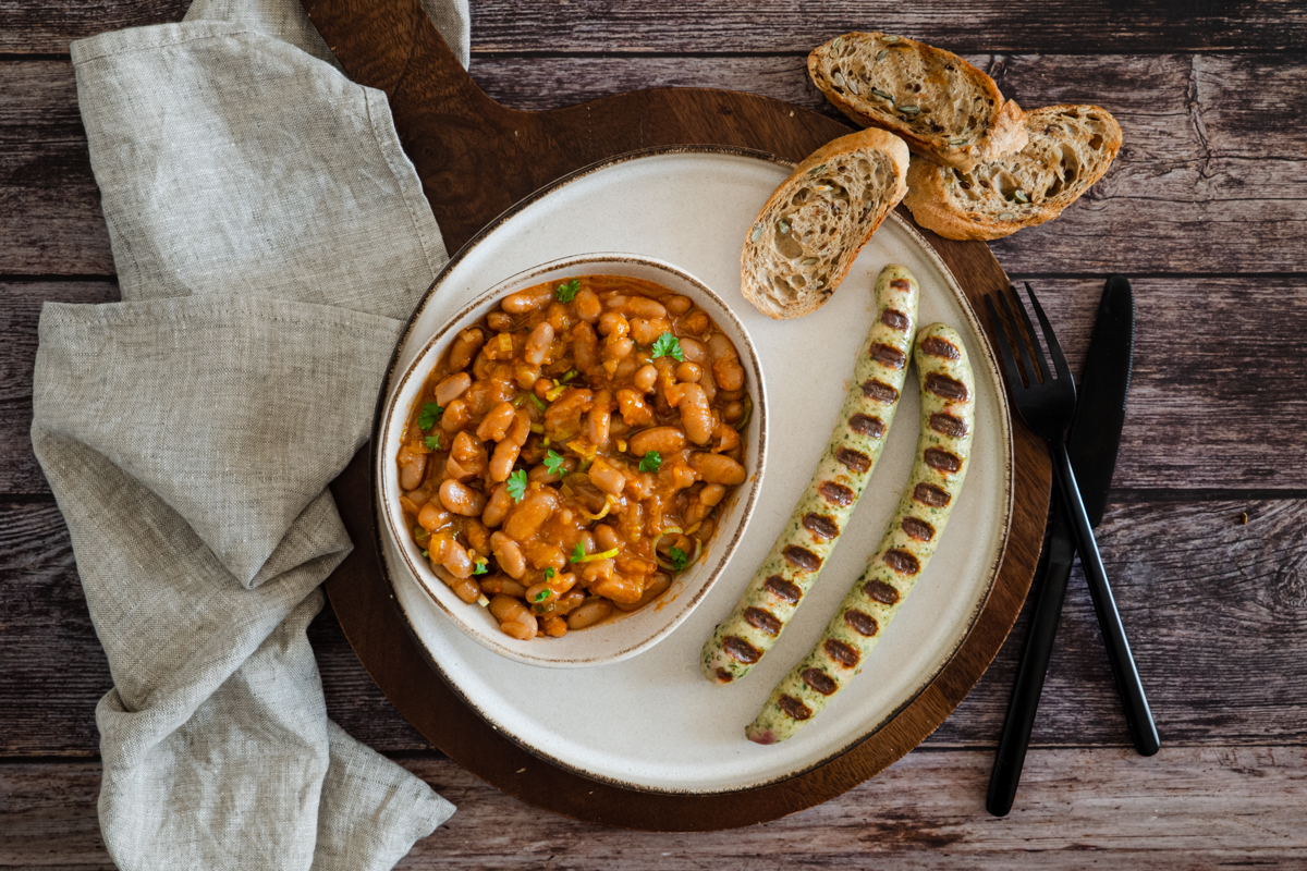 Zapečeni grah s porilukom i kobasicom