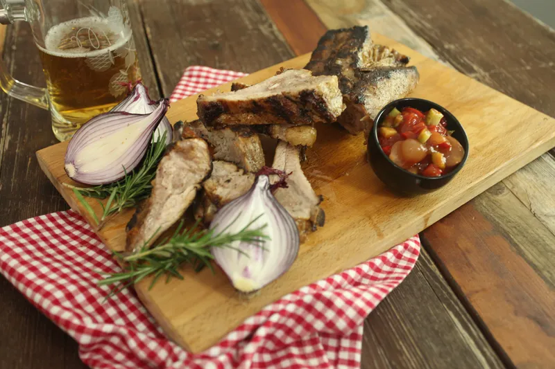 BBQ svinjska rebarca u foliji